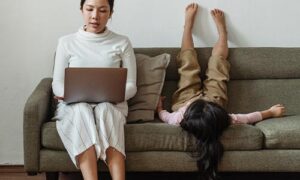 Eine Zeitreise auf zwei Rädern … Blog Home Office 300x180 - Eine Zeitreise auf zwei Rädern …