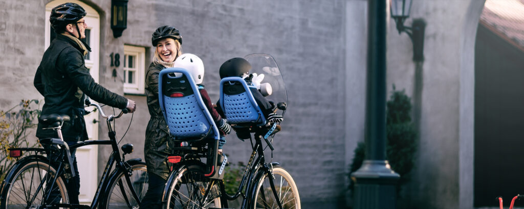 Welcher Kindersitz ist der richtige für mich? Child bike seat Thule Yepp Desktop 1024x410 - Welcher Kindersitz ist der richtige für mich?