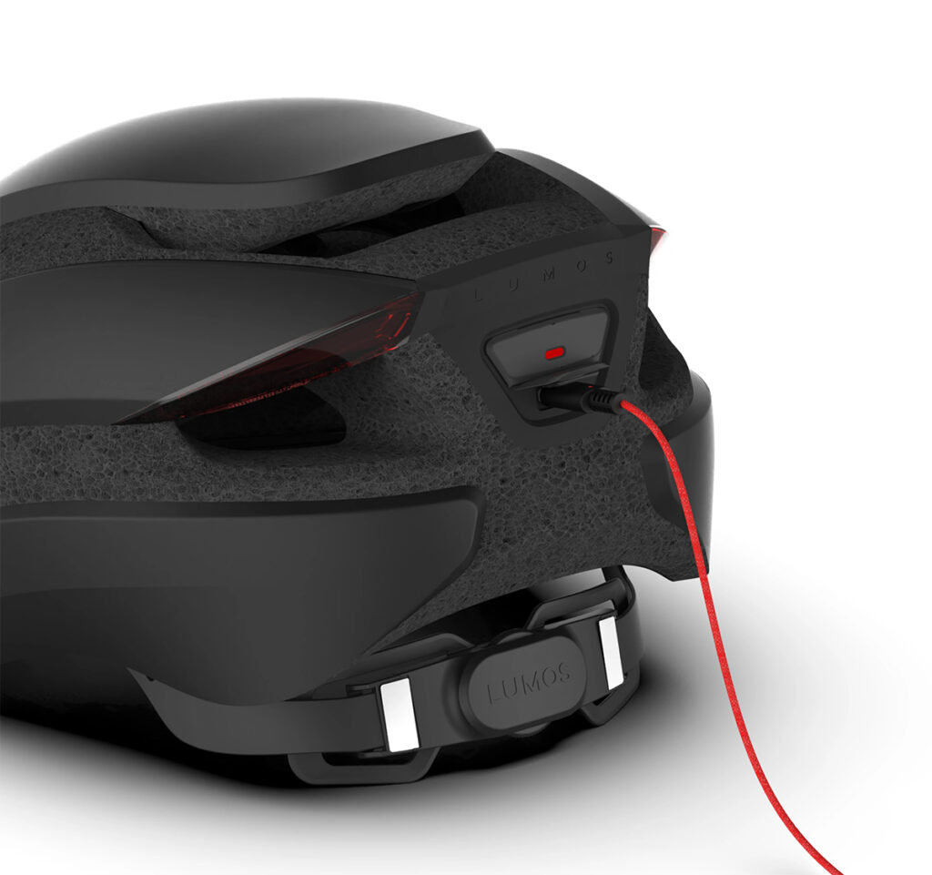 Der Lumos Ultra Fahrradhelm stellt sich vor Lumos USB C Ultra 1024x961 - Der Lumos Ultra Fahrradhelm stellt sich vor
