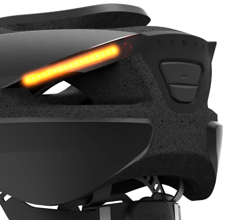 Der Lumos Ultra Fahrradhelm stellt sich vor Lumos Ultra Signal - Der Lumos Ultra Fahrradhelm stellt sich vor