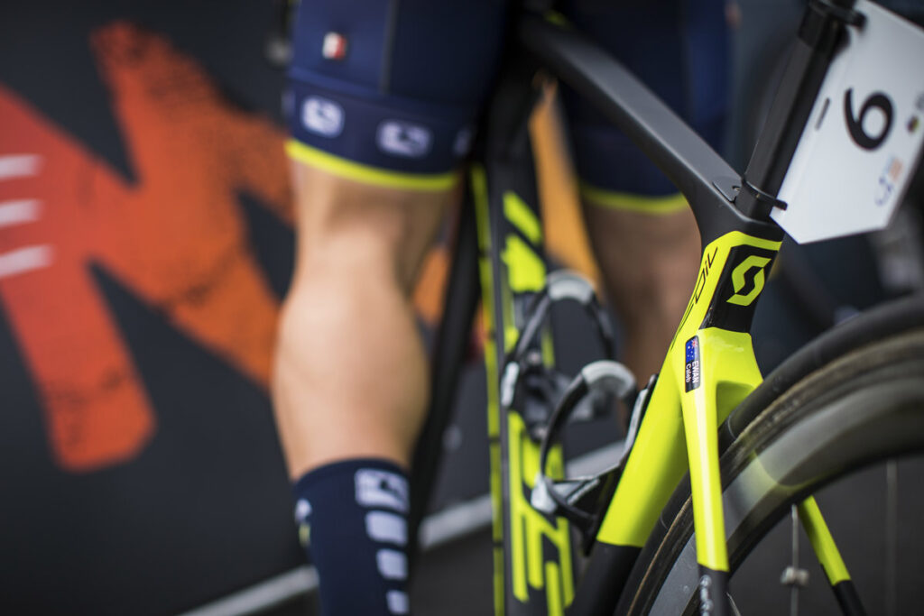 Das Team Orica-Scott am Start der Tour de France Orica Scott Bild 3 1024x683 - Das Team Orica-Scott am Start der Tour de France