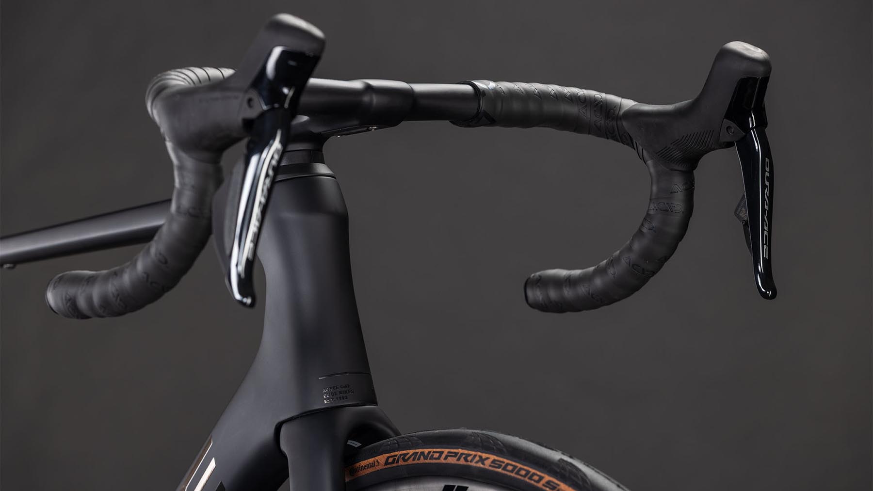 126500-Cube-Agree-C-62-SLT-black-n-black-2026-Carbon-Rennrad-09