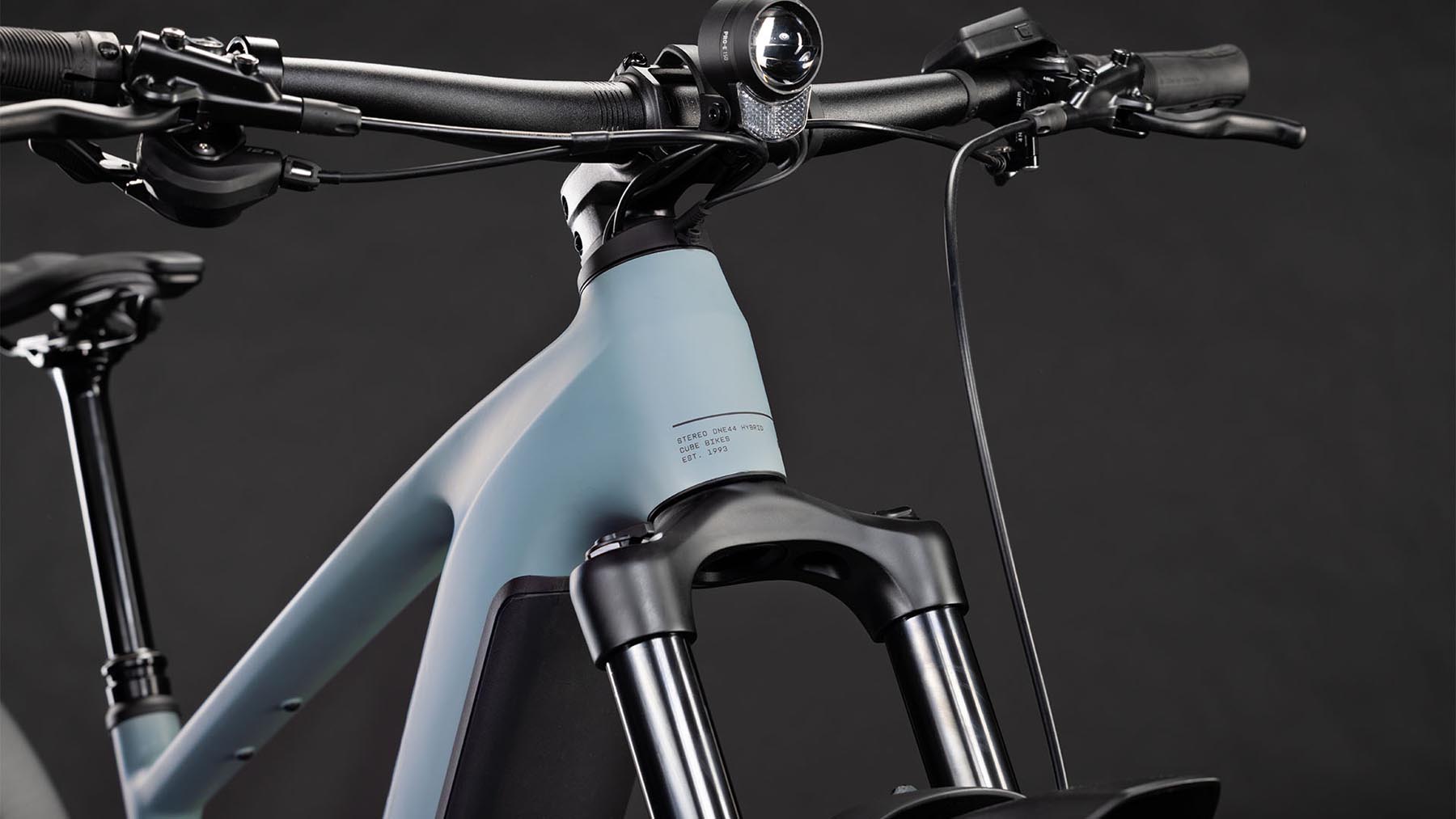 102170-Cube-Stereo-Hybrid-ONE44-Pro-800-FE-vulcan-n-orange-2026-EBike-Fully-Mountainbike-04
