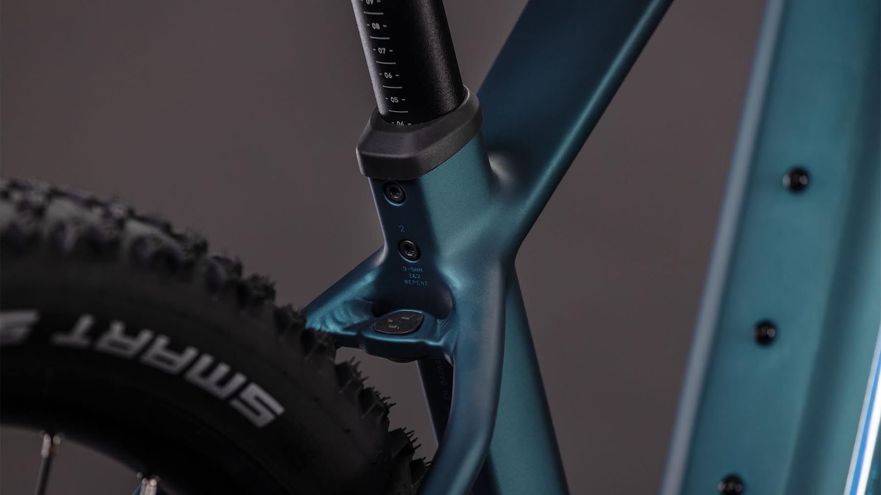 108120-Cube-Reaction-Hybrid-ONE-800-royalgreen-n-prism-2026-EBike-Hardtail-Mountainbike-03