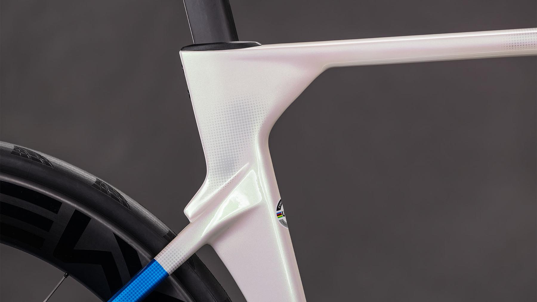 127310-Cube-Litening-AERO-C-68X-SLT-teamline-2026-Carbon-Rennrad-05