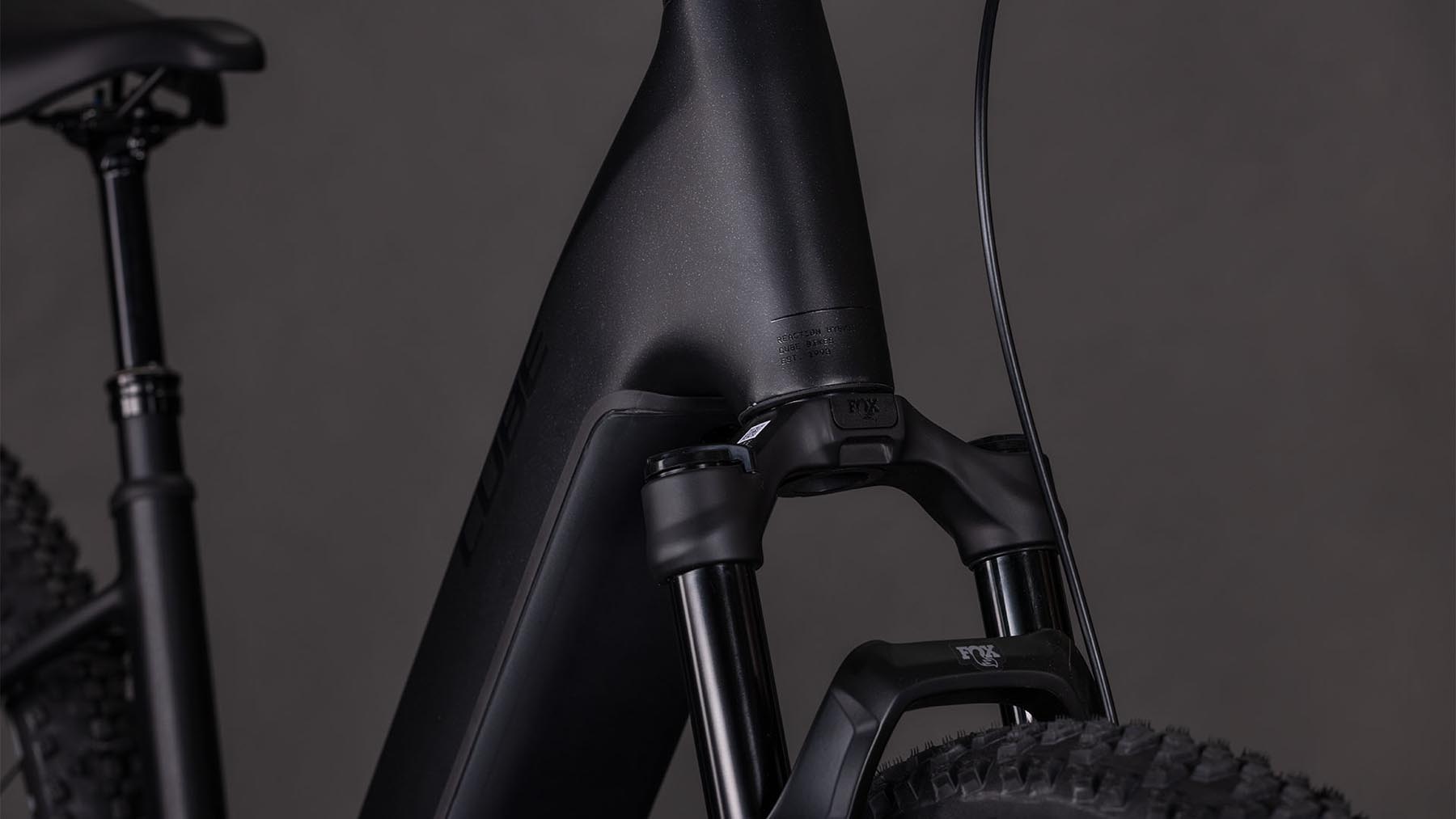 108602E-Cube-Reaction-Hybrid-SLX-800-silverdust-n-chrome-2026-EBike-Hardtail-Mountainbike-Tiefeinsteiger-05