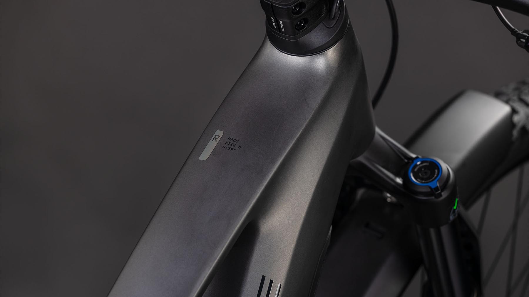 101230-Cube-Stereo-Hybrid-ONE22-Race-800-FE-slabgrey-n-chrome-2026-EBike-Fully-Mountainbike-01